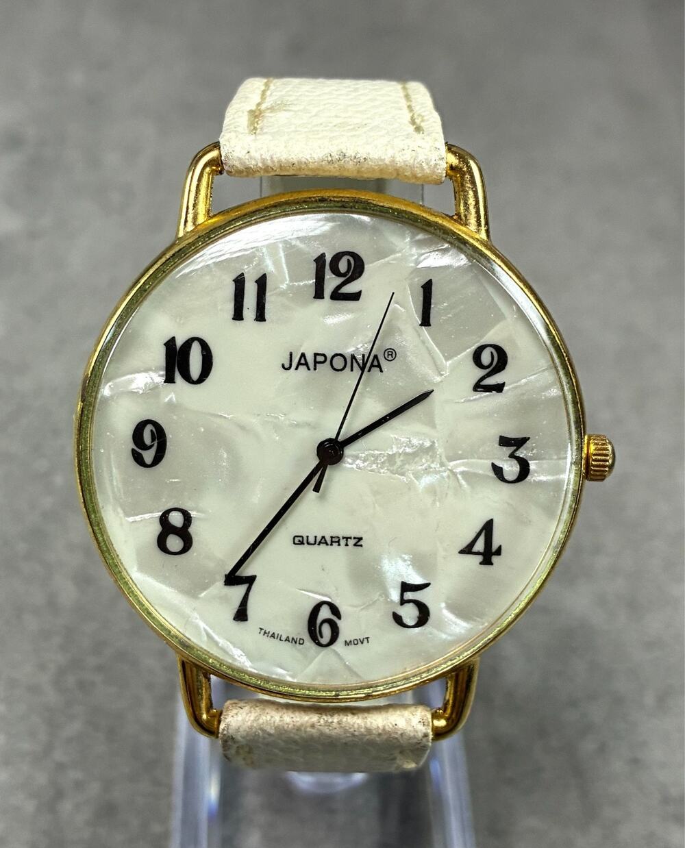 Japona Women's Quartz Watch 42mm Gold Tone Easy Read White Dial Leather Working